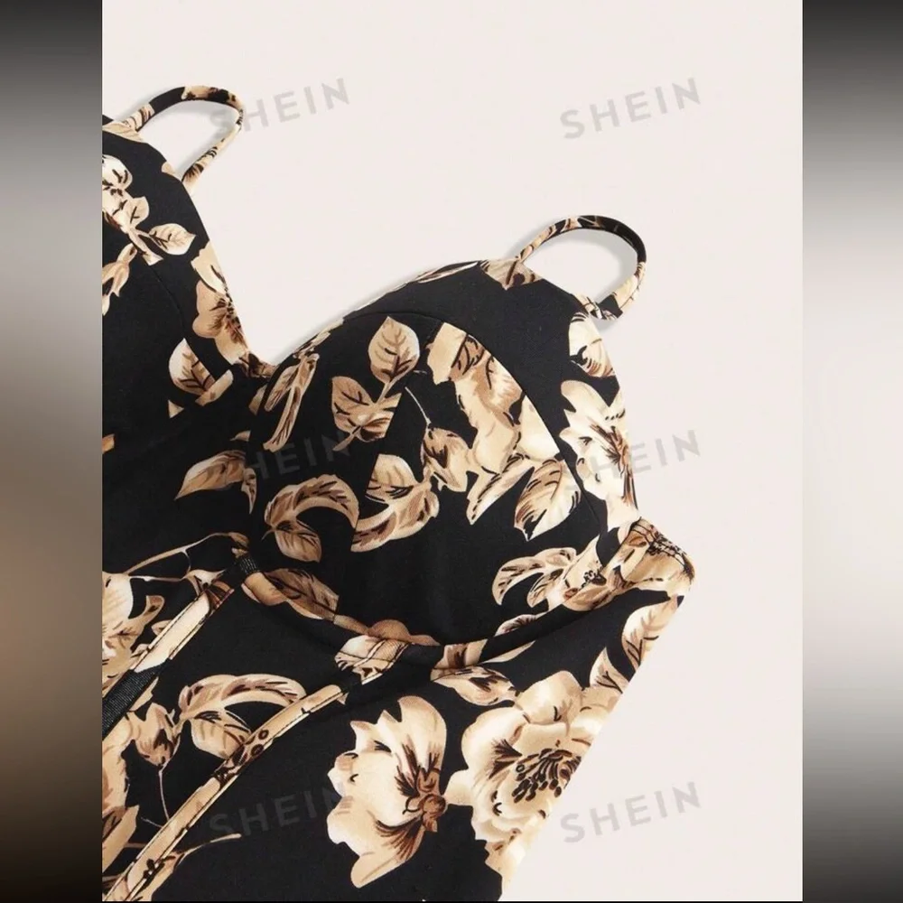FWP SHEIN Plus size Floral Shaping Body Suit in Black or cream/ivory - Picture 7 of 8